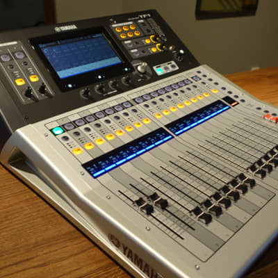 Yamaha TF1 40 Input Digital Mixing Console 2024 - Grey / Black