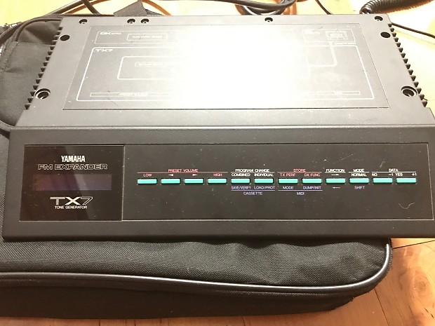 Yamaha TX7 desktop module version of DX7 | Reverb
