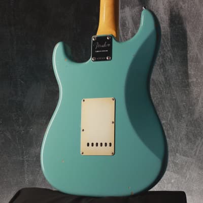 Fender FSR American Vintage '62 Stratocaster Tropical Turquoise 