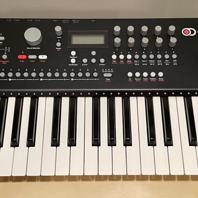 売れ筋がひクリスマスプレゼント！ Elektron BONUS + Keys Analog 鍵盤