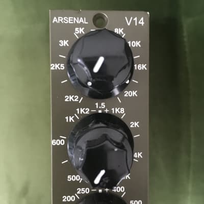 Arsenal V14 500 Series Owned by Jamie Stewart of Xiu Xiu image 5