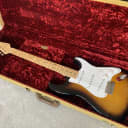 Fender American Vintage ‘54 Stratocaster 2014 Two tone sunburst
