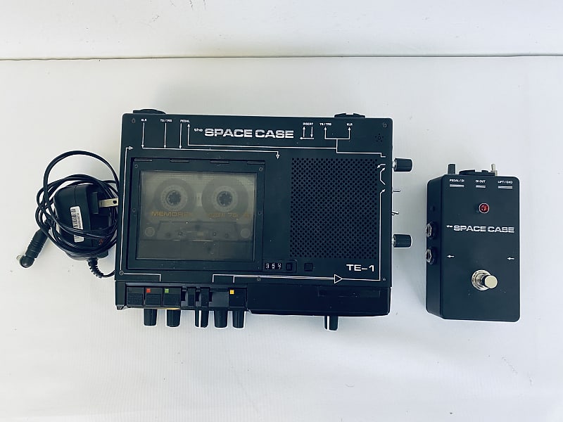 Space Case TE1 Tape Echo Black Reverb