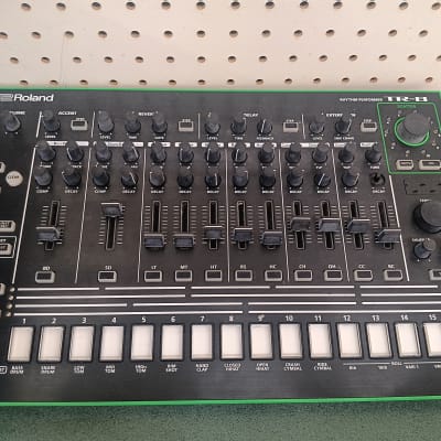 Roland TR-8 2010's - Black