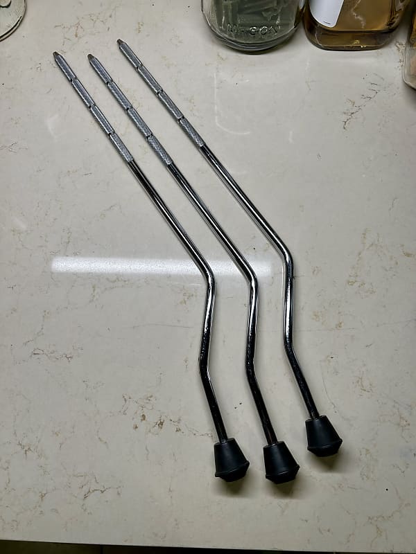 Tama Floor Tom legs 3 2010 approximately Chrome Reverb