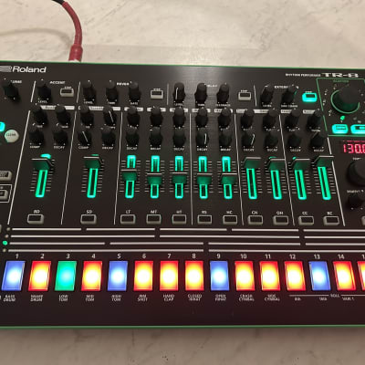 Roland AIRA TR-8+DECKSAVER