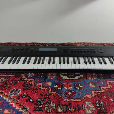 Roland D-70 76-Key Super LA Synthesizer 1990 - 1994 - Black