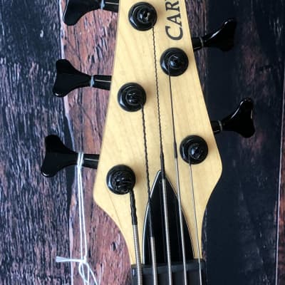 Carvin B5F Fretless 5 String Bass - Greenburst image 3