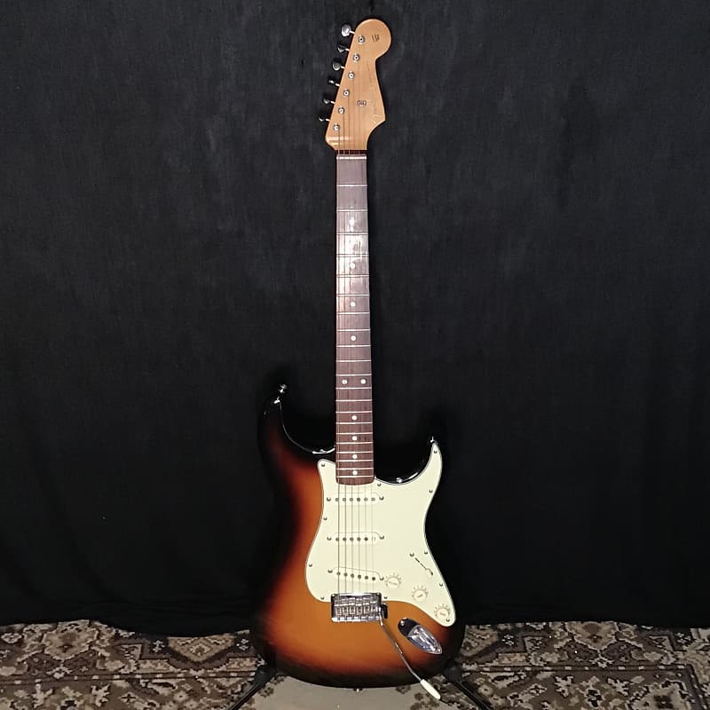 史上最も激安 fender 2006年製 stratocaster 60th mexico エレキギター