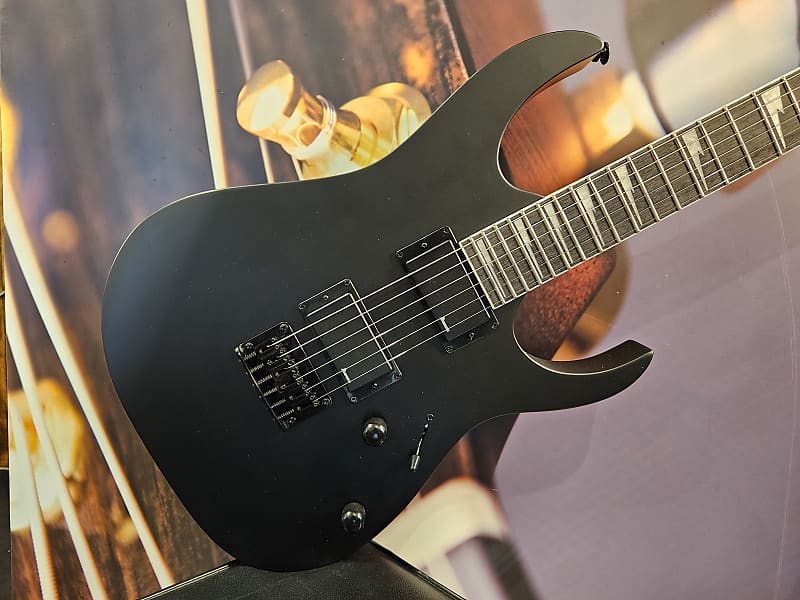 Ibanez GRG121DX-BKF GIO Series E-Guitar - Black Flat image 1