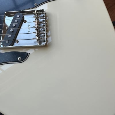 Fender American Vintage II '77 Telecaster Custom Rosewood Fretboard - Olympic White image 10