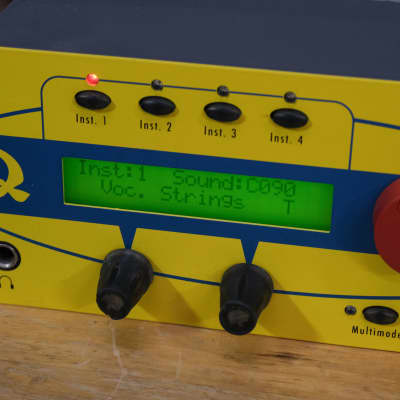 Waldorf Micro Q Rackmount Synthesizer 1999 - 2011 - Yellow image 3