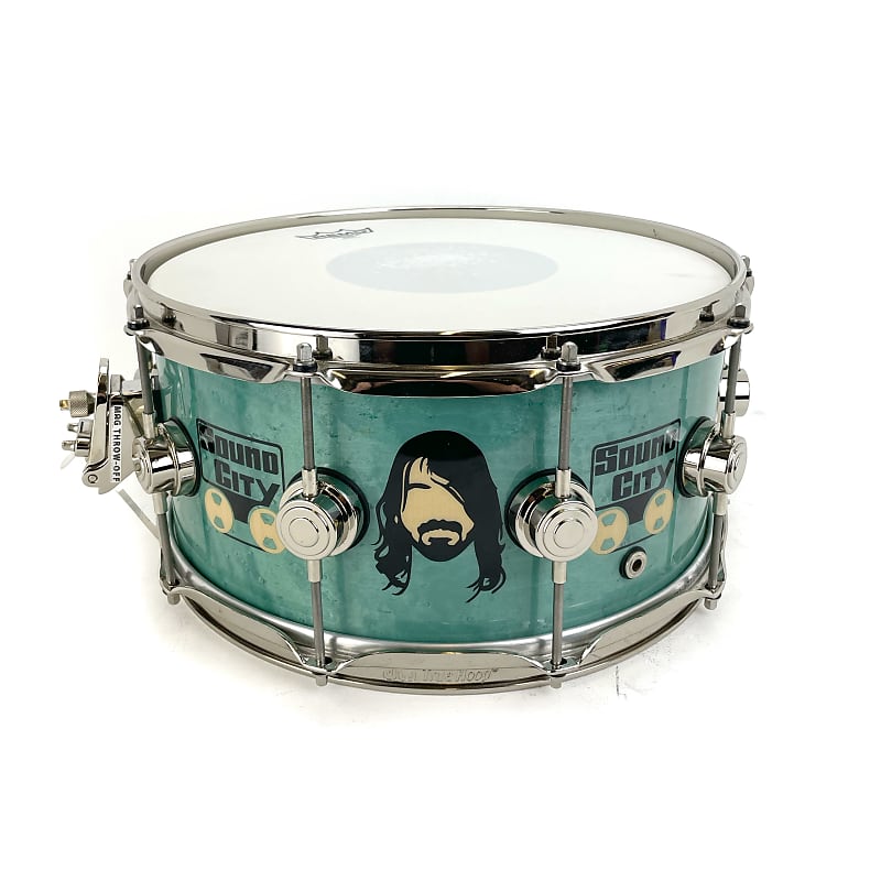 Dave grohl deals snare dw