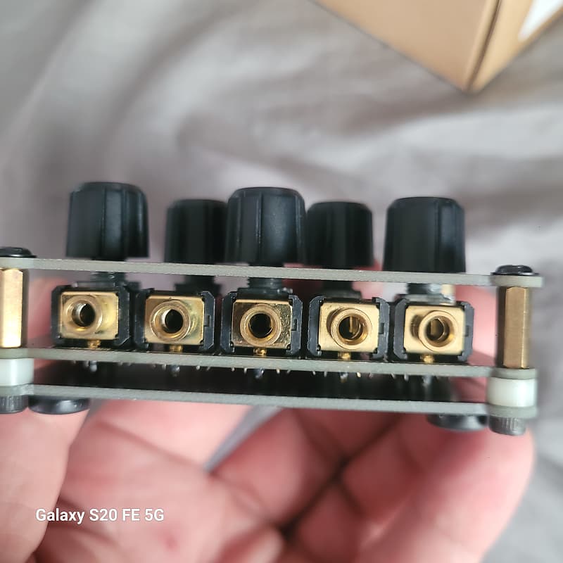 DoukAudio One Little Bear Mixer 2010s-2020s Black  			