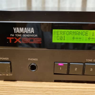 Yamaha TX802 FM Tone Generator 1986 - Black image 2