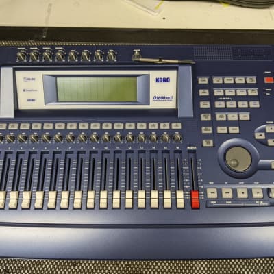 Korg D16XD Digital Audio Workstation 16 Track Recorder | Reverb