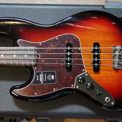 Fender American Professional II Jazz Bass Left-Handed 3-Color Sunburst image 2