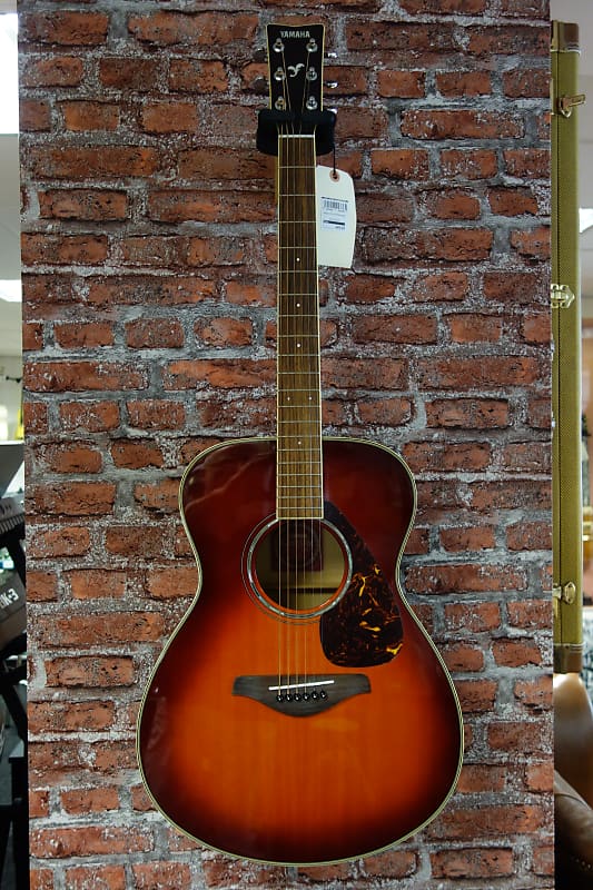純正セミハードケース付‼️YAMAHA FS-740 SFM Yamaha FS-740 SFM Cherry Burst | Reverb UK