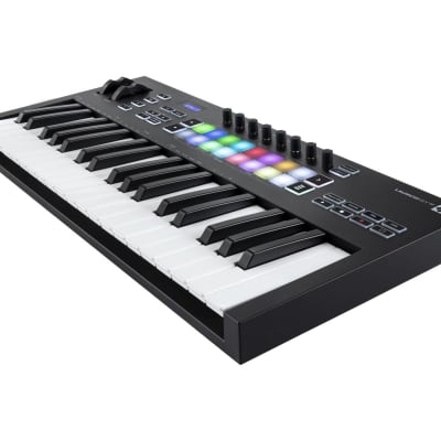 Novation Launchkey 37 Mk3 MIDI Controller image 3