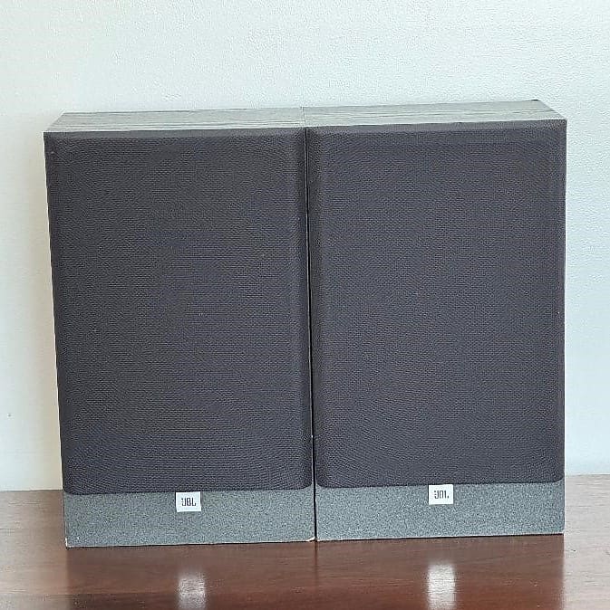 JBL G 200 Bookshelf Speaker Pair - Tested