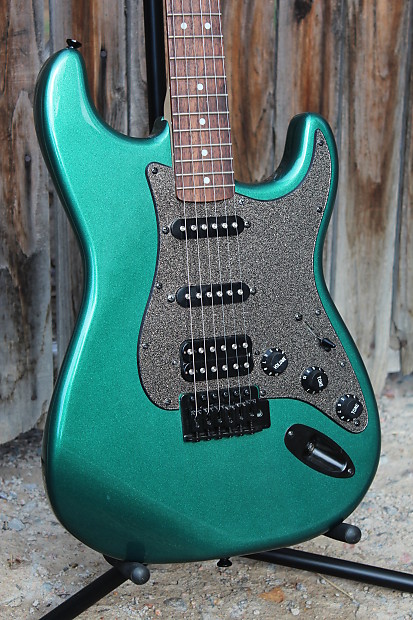 Fender squier bullet strat hss bk on sale