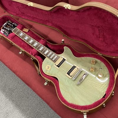 ギブソン　レスポール　クラシック2015 Gibson - 2015 Les Paul Classic Demo at GAK - YouTube