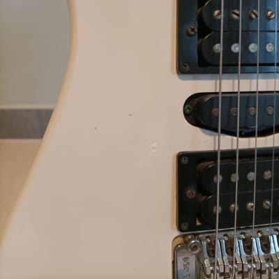 Yamaha RGX 321 1991 - White image 3