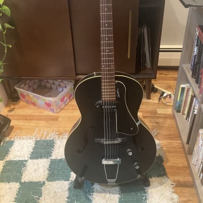 Godin 5th Avenue Kingpin II CW SF, Black | Reverb