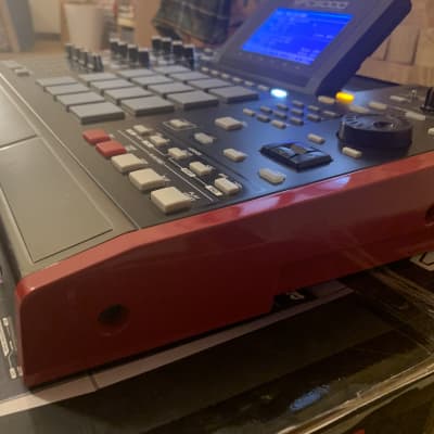Akai MPC5000 Fully UPGRADED 192RAM+ CD/DVD + HD+ OS 2 + ORIGINAL BOX & MANUAL excellent conditions beautiful custom red sides image 9
