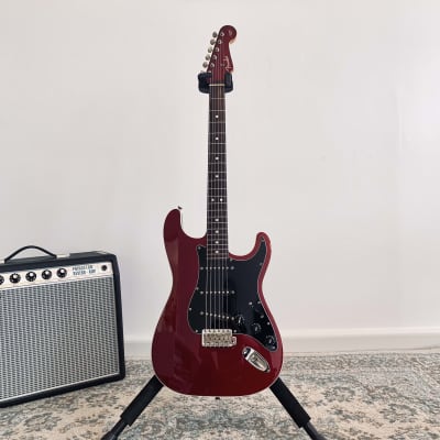 Fender Aerodyne Stratocaster 2004-2006 - Old Candy Apple Red for sale