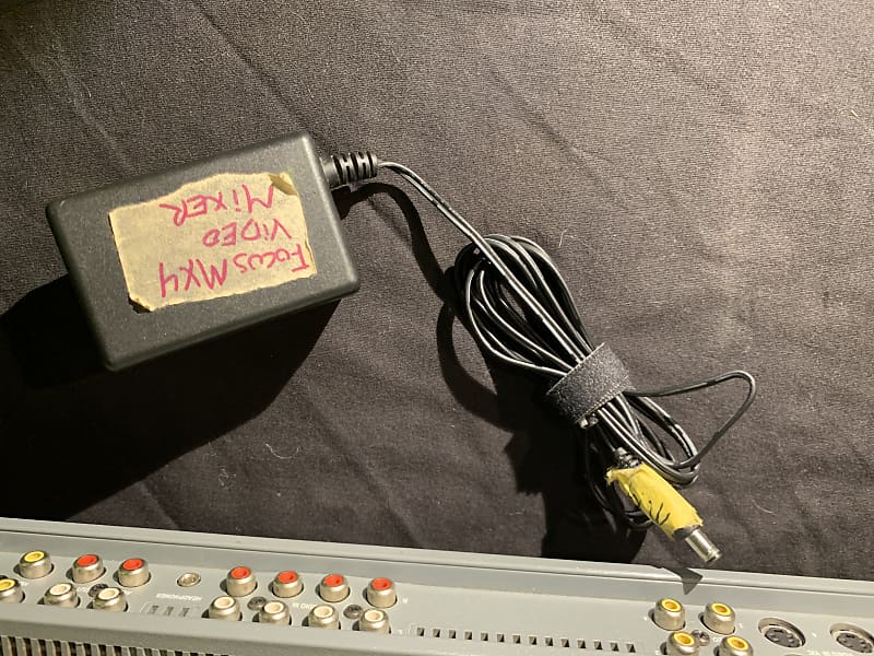 送料無料◆2025新品  Focus Enhancements Reverb | Mixer Video Digital MX-4 邦楽