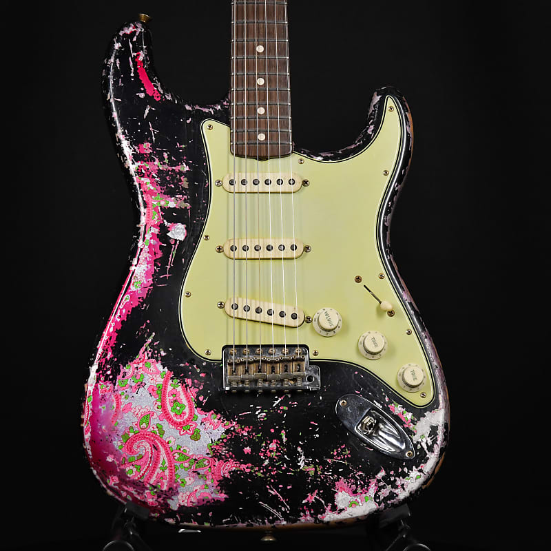 Plaques fender stratocaster custom shop d'occasion - Zikinf
