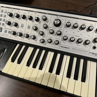 Moog Sub Phatty Analog Synthesizer | Reverb