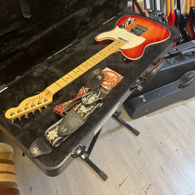 Fender American Deluxe Telecaster 2014 Cherry Aged Sunburst image 2