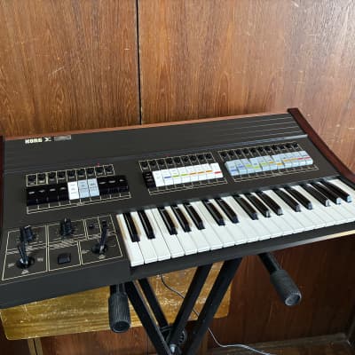 Korg Sigma KP-30 Analog Vintage Synthesizer w/ case