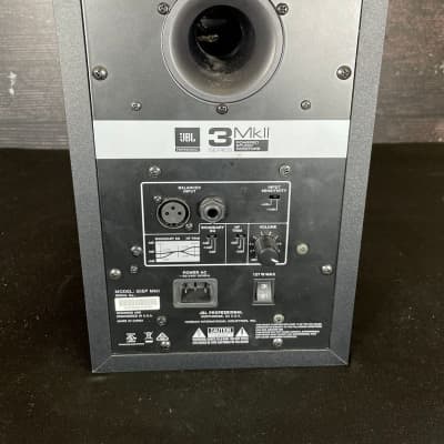 JBL 305P MkII Studio Monitor(Single) (Miami Lakes, FL) image 2