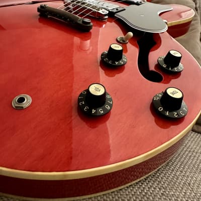 Epiphone Riviera 1975 - 1984 | Reverb Canada Epiphone Riviera 1975 - 1984 | Reverb Canada