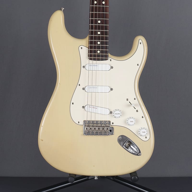 2004 Fender Highway One Stratocaster Honey Blonde Transparent | Reverb