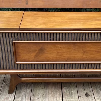 G.E Custom console stereo 1960 - Dark walnut image 4