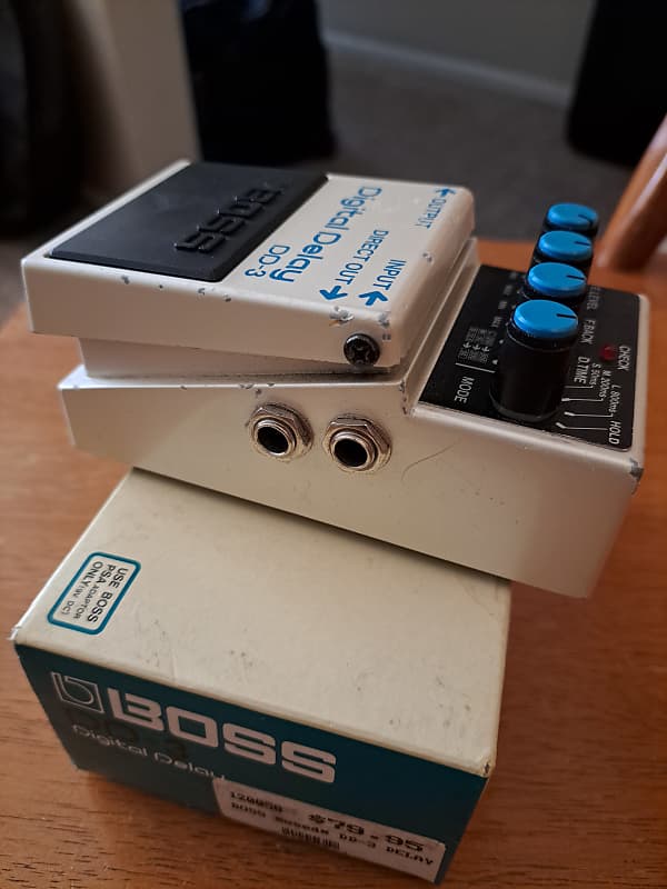 Boss DD-3(a) Digital Delay | Reverb