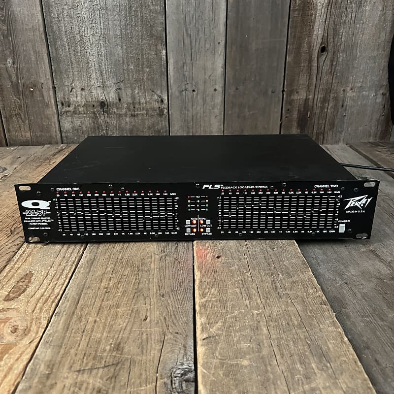 Peavey Q215F dual 15 band rackmount equalizer Black Reverb Canada