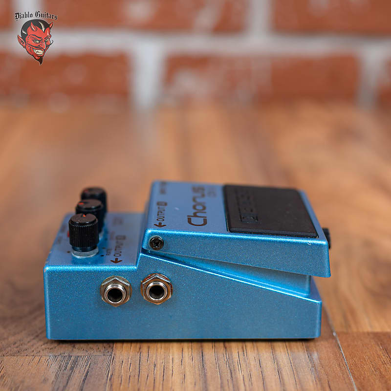 Boss CE-3 Chorus | Reverb