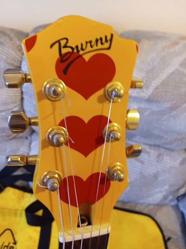 Burny Yellow Heart 2004 -YH-JR.X Yellow Mini Japan Hide