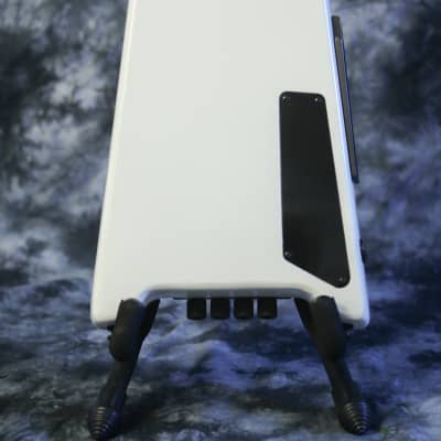 Steinberger XT-2 Bass White Left Handed w/ Hard Case image 3