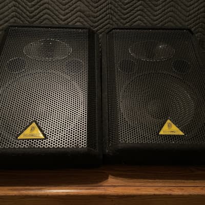 Behringer sales wedge monitors