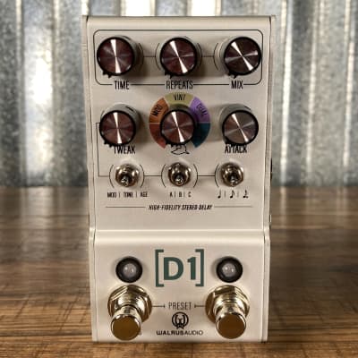 Walrus Audio Mako D1 High-Fidelity Stereo Delay V2 pedal. B Walrus Audio Mako D1 High-Fidelity Stereo Delay V2 pedal. B