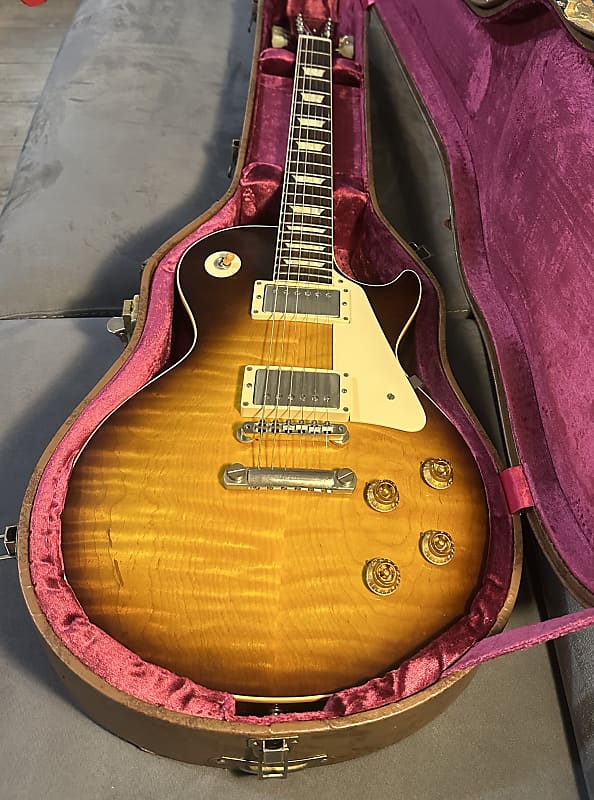 Gibson Custom Shop Joe Perry 1959 Les Paul VOS Faded Tobacco Burst