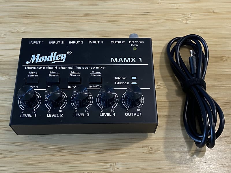 Moukey MAMX1 Ultra low noise 4-Channel Stereo Line Mixer 2020 Black