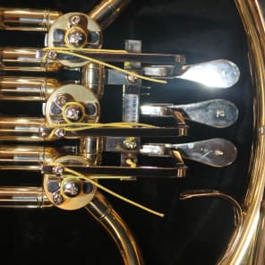 Yamaha YHR-314 French Horn image 6