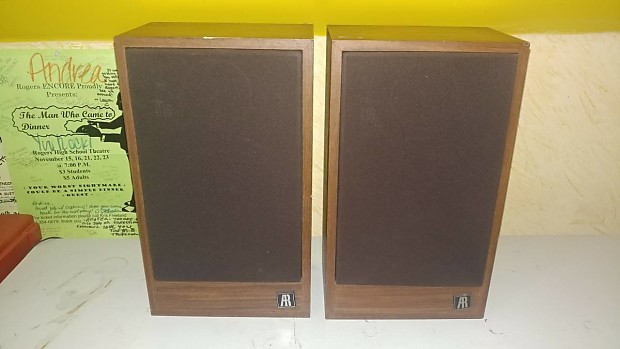 Acoustic Research AR 18 Speakers | Reverb Canada